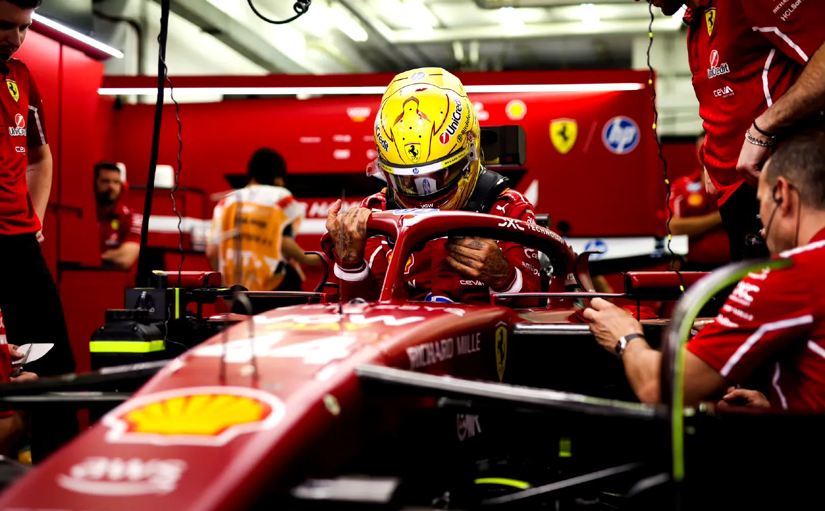 法拉利绝杀雷诺车队,汉密尔顿状态火热 法拉利绝杀雷诺车队,汉密尔顿状态火热