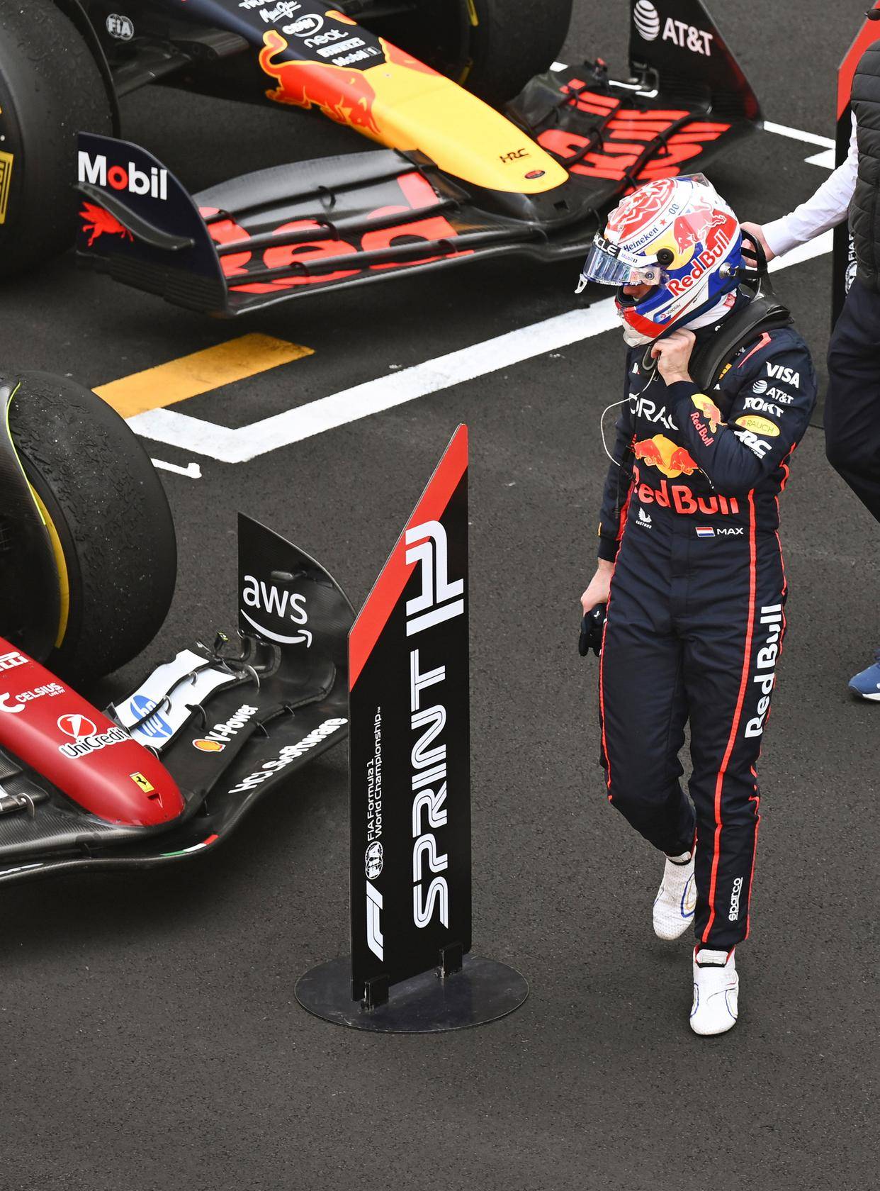 法拉利绝杀雷诺车队,汉密尔顿状态火热 法拉利绝杀雷诺车队,汉密尔顿状态火热