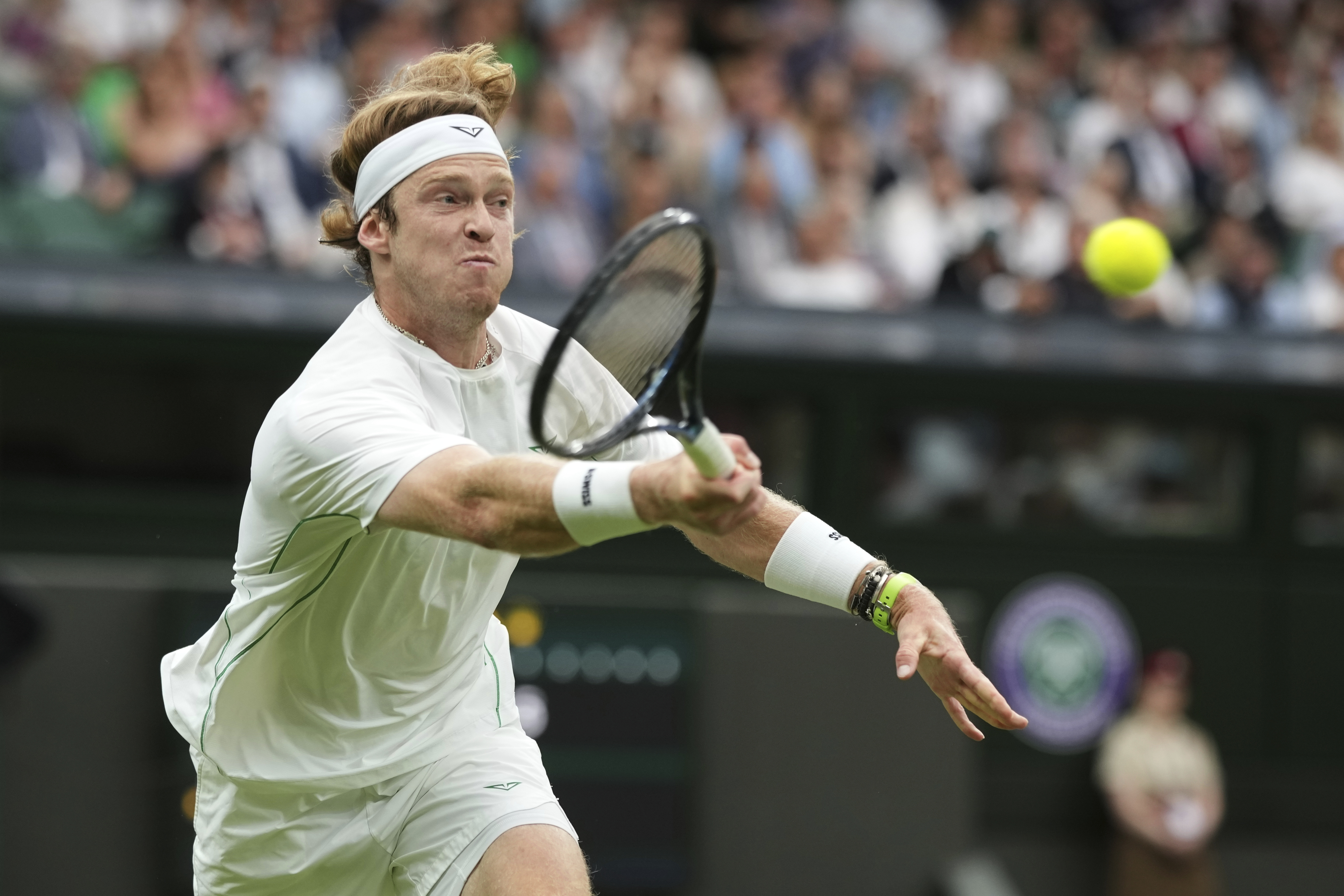 世界网球队轻取德国网球队，阿尔卡拉斯制霸全场