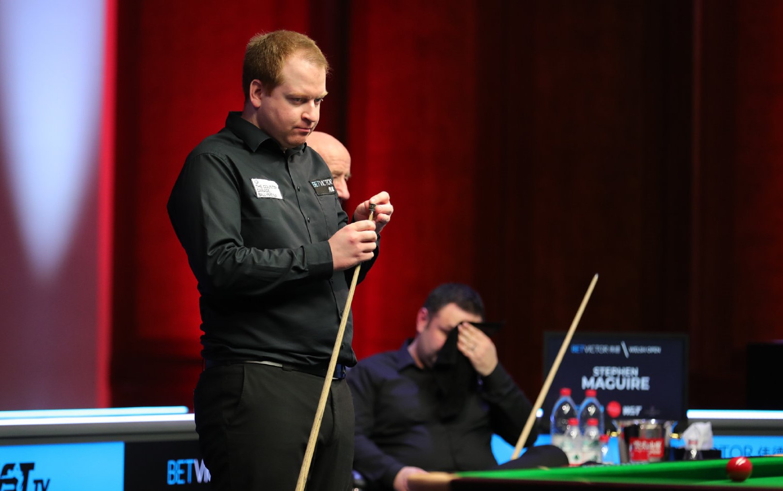 瑞士力克乌克兰,蒂亚戈带队取胜 瑞士力克乌克兰,蒂亚戈带队取胜