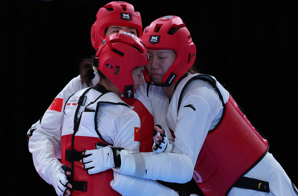 抢眼惊艳：跆拳道选手再度胜利