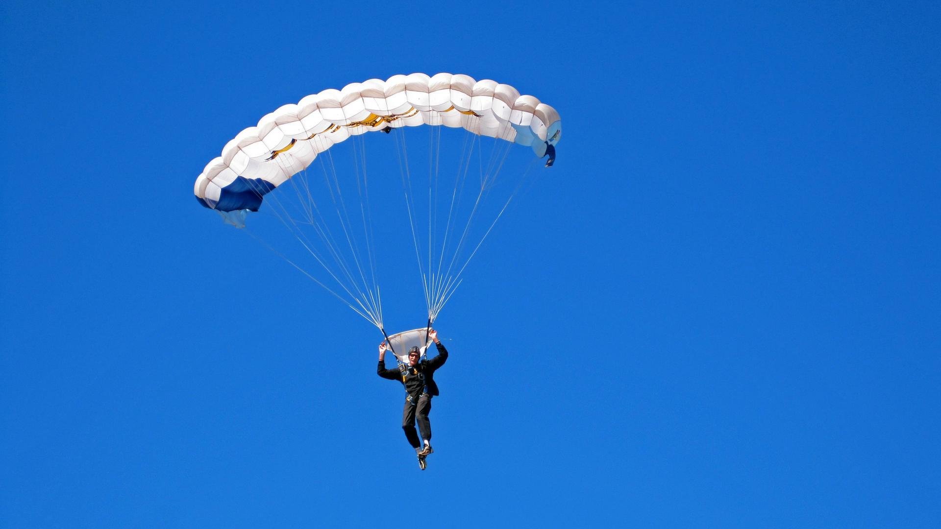 张继科领衔，中国军团横扫法国队—一场技术与意志的完美交响