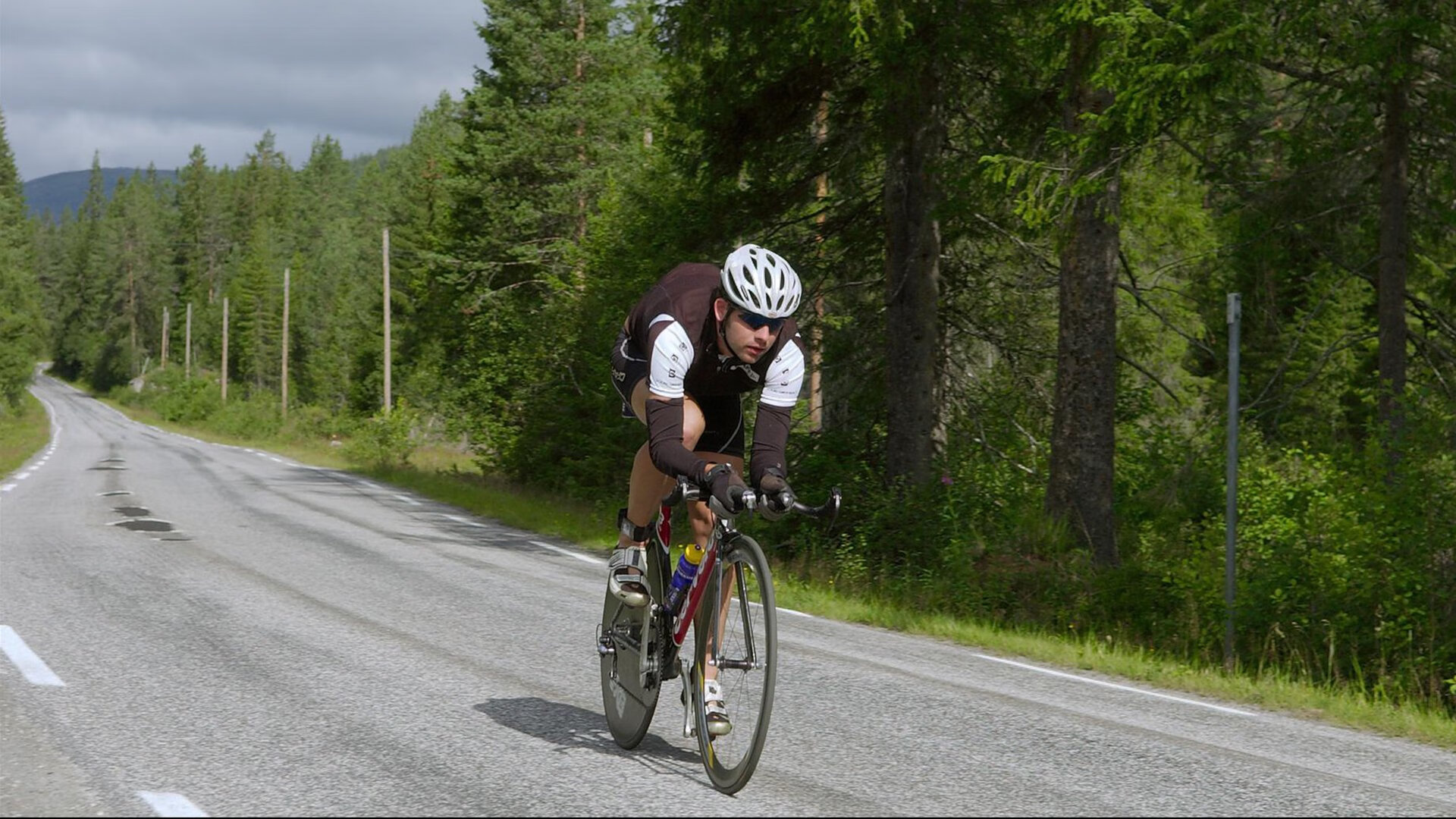 波尔惊艳四座难掩团队光芒,中国队轻取奥地利展统治力