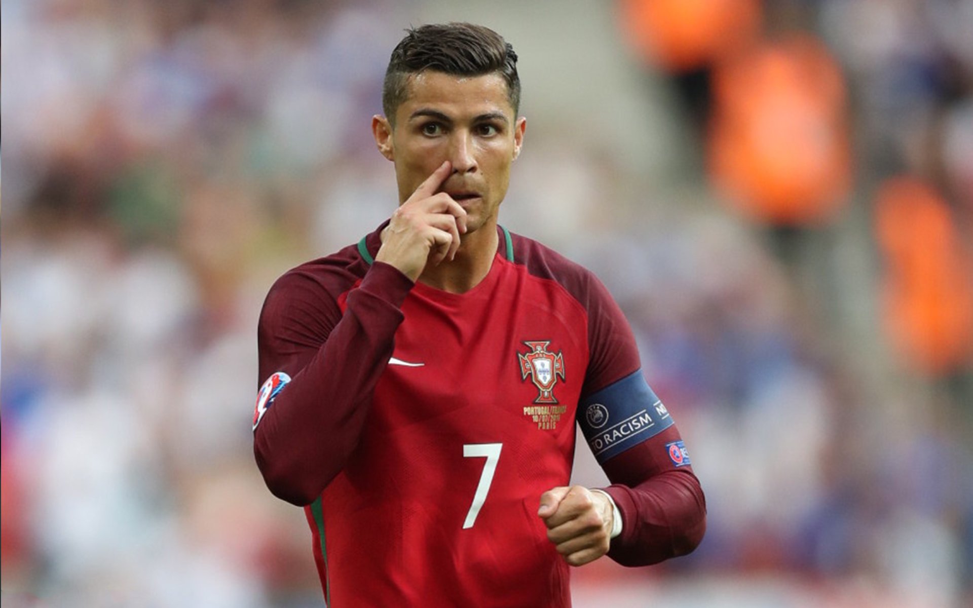 海派风暴席卷金州，上海队连续得分压制勇士，德罗赞关键进球定乾坤